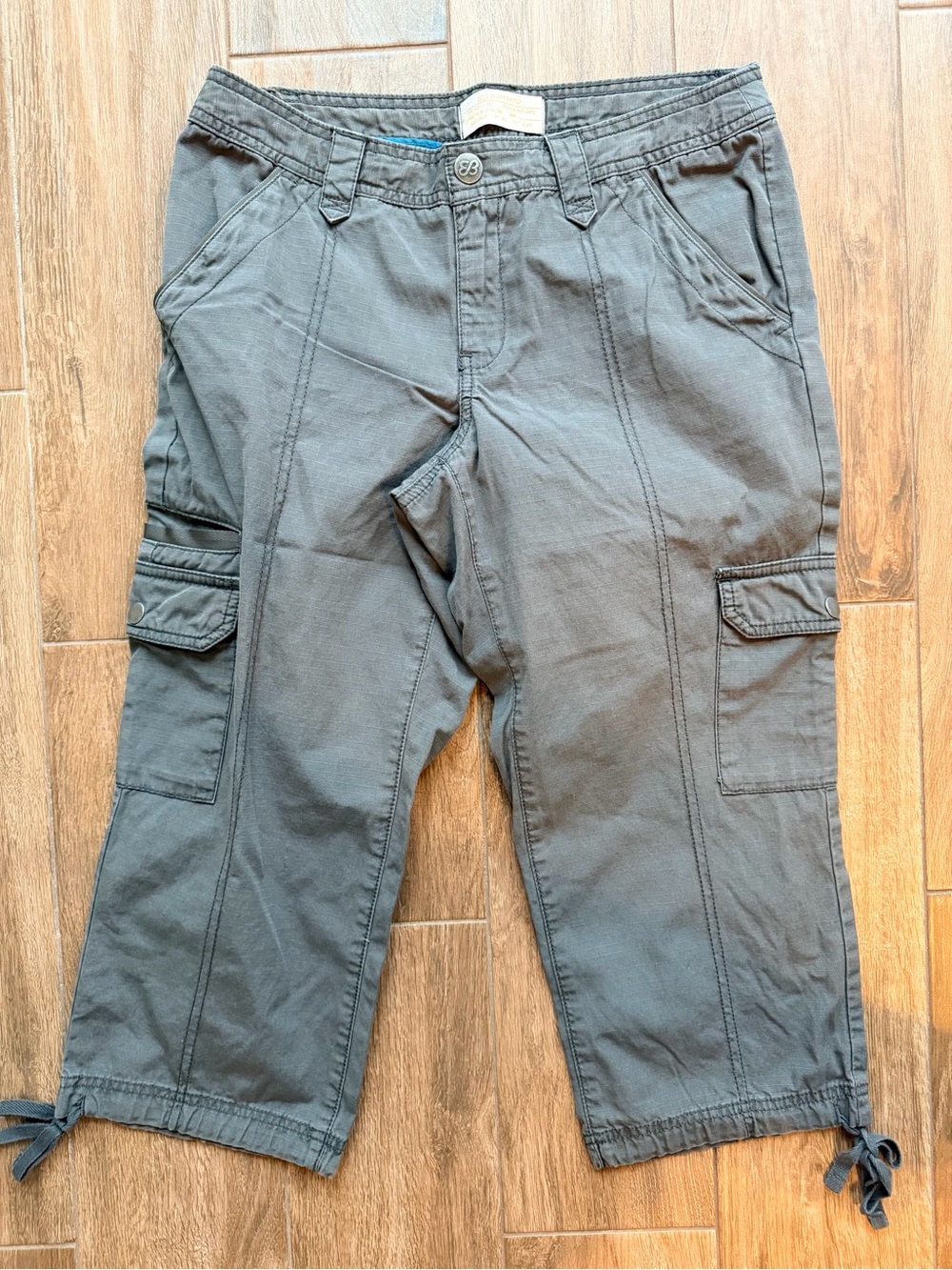 Vintage Cargo Capris 100% cotton